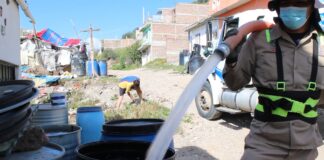 EXTIENDE SAPAL APOYO DE AGUA GRATIS EN ASENTAMIENTOS IRREGULARES