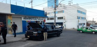BALEAN A HOMBRE MIENTRAS MANEJABA SU CAMIONETA EN PILETAS