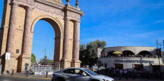 ARRANCA RALLY DE LAS NACIONES CON “ROAD SHOW” EN LA CALZADA
