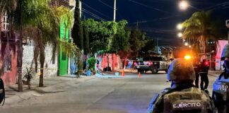BALEAN A TRES HOMBRES EN CUMBRES DEL SOL; UNO MUERE