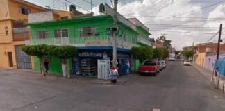 BALEAN A HOMBRE Y A MUJER EN LA COLONIA ESPAÑA