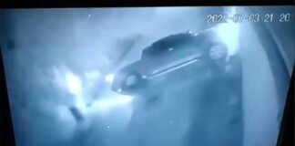 (VIDEO) VUELCA POR ESQUIVAR A CICLISTA EN SAN PEDRO DE LOS HERNÁNDEZ