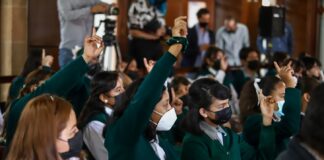 ABREN CONVOCATORIA DE BECAS DE EXCELENCIA LEÓN