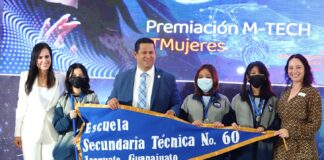 PREMIAN A ESTUDIANTES MUJERES EN EL CONCURSO DE ROBÓTICA M-TECH