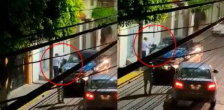 (VIDEO) SE ESTACIONAN EN SU COCHERA Y LE ROMPE EL PARABRISAS EN LEÓN