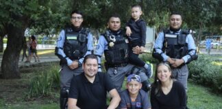 POLICÍAS VIALES SALVAN A NIÑO QUE SE AHOGABA CON MONEDA