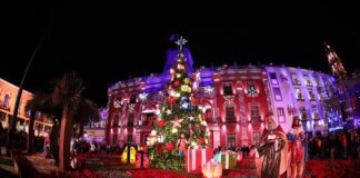 INICIA NAVIDAD EN LEÓN CON ENCENDIDO DEL ÁRBOL