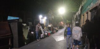 DESALOJAN A MÁS DE 20 FAMILIAS EN EL CENTRO DE LEÓN