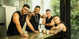 ¡ADOLESCENTES ORQUESTA LLEGAN A RITMO DE SALSA!