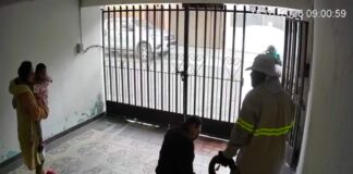 (VIDEO) “TRABAJADORES DE CABLE” ASALTAN A FAMILIA EN LEÓN
