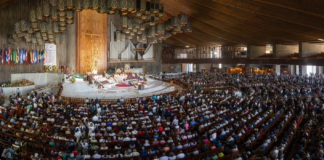 LA VIRGEN DE GUADALUPE CONGREGA MILLONES EN LA BASÍLICA