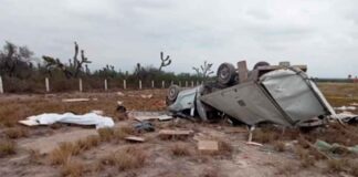 DOS HOMBRES DE LEÓN MUEREN EN FATAL VOLCADURA