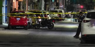 MUERE MOTOCICLISTA TRAS ACCIDENTE EN EL COECILLO; HACÍA CABALLITOS SIN CASCO