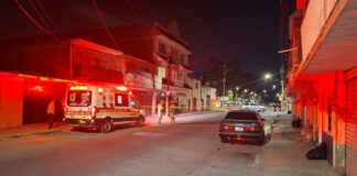 LO MATAN AL ABRIR LA PUERTA DE UNA CASA EN CHAPALITA