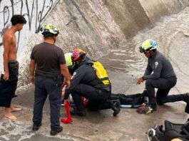 RESCATAN A DOS MENORES ARRASTRADOS POR LA CORRIENTE EN LEÓN