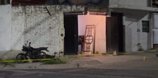 MATAN A HOMBRE EN SU COCHERA EN LEÓN