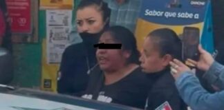 BARBERO ENCIERRA A MUJER QUE INTENTÓ EXTORSIONARLO