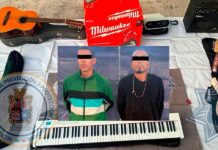 LADRONES “MÚSICOS” CAEN ROBANDO PIANO Y GUITARRAS EN LEÓN