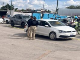 MUERE REPARTIDOR DE MERCADO LIBRE MIENTRAS CONDUCÍA EN LEÓN