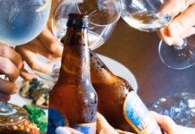 DIPUTADOS PONEN EN LA MIRA AL ALCOHOL Y A LA COMIDA “SALADA”: IEPS PODRÍA SUBIR EN 2027 IEPS A COMIDA SALADA
