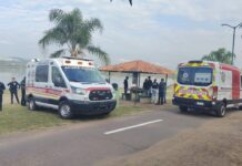 HÉROE SIN CAPA: HOMBRE SE LANZA A LA PRESA DEL PALOTE Y SALVA A MUJER QUE SE HUNDÍA EN SU AUTO