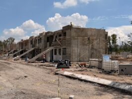AVANZA CONSTRUCCIÓN DE NUEVAS VIVIENDAS PARA FAMILIAS DE LEÓN